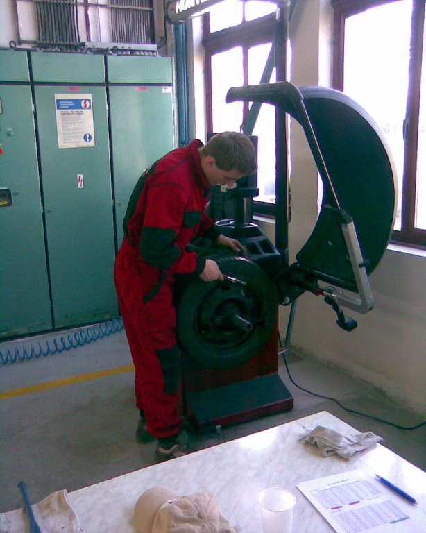 Soutěž Automechanik Junior